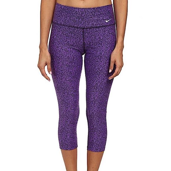 Nike Dri-Fit Purple Print Cropped Leggings Size Medium - Picture 1 of 9